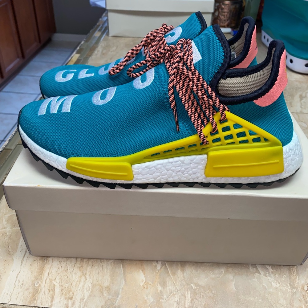 Adidas Human Race NMD Pharrell Sun Glow Men size 9.5 - Picture 3 of 15